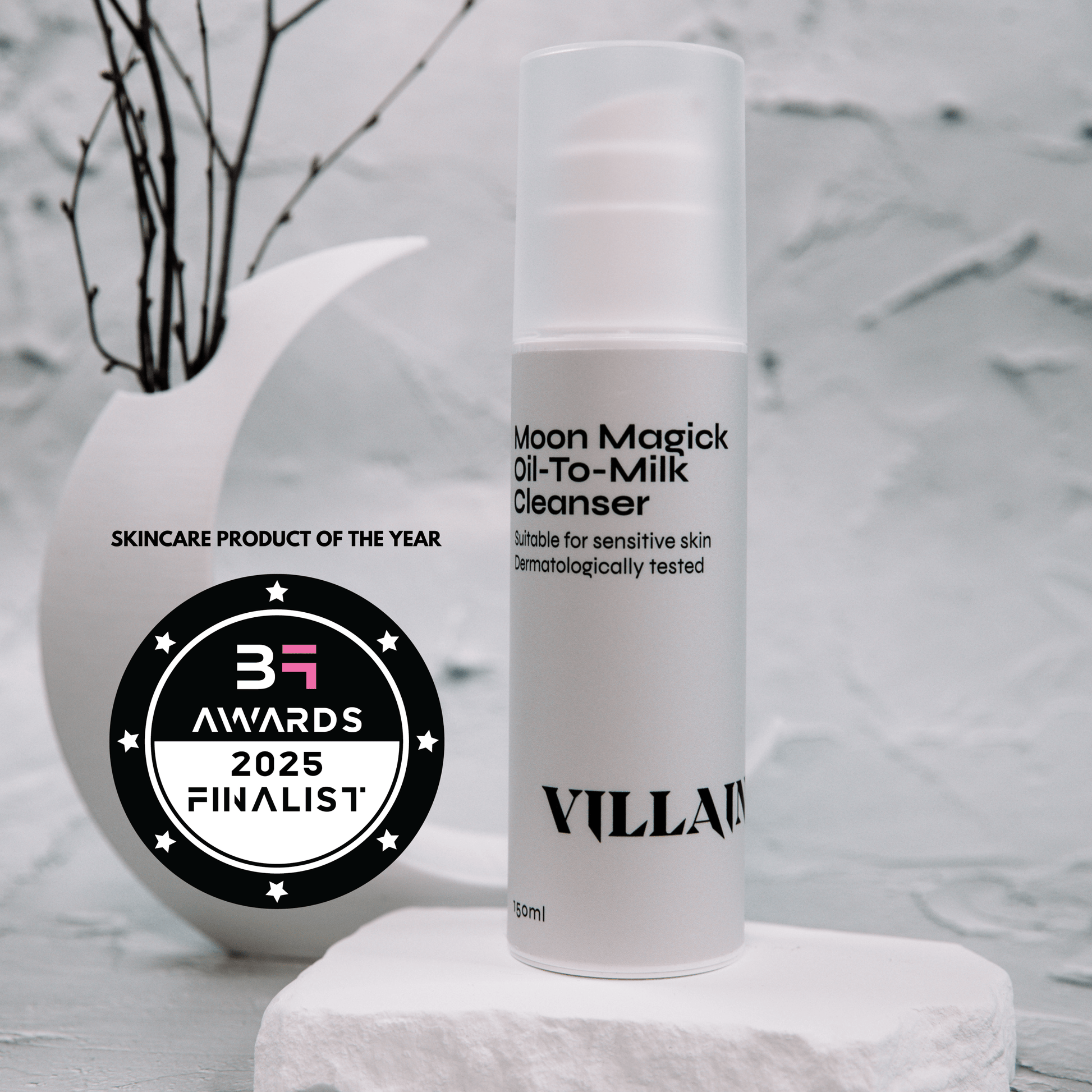 VILLAIN Skin Moon Magick Oil-To-Milk Cleanser 150ml Moon Magick Oil-To-Milk Cleanser 150ml